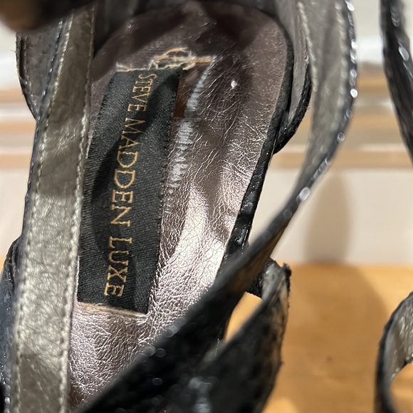 Steve Madden Luxe Platforms - Picture 8 of 8